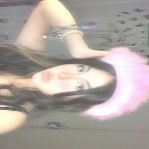 ELA TRAVA NA PIKA, DESCE NA PIKA (Explicit)