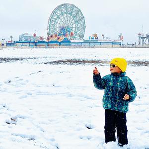 Calgary (feat. Dana Lyn)