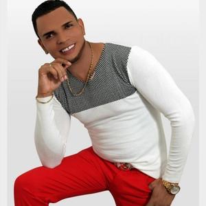 Busca de Su Presencia (Explicit)