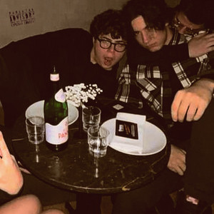 UN PASSO AVANTI (Explicit)