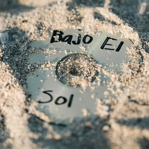 Ven Aquí (feat. LONZOH) (Explicit)