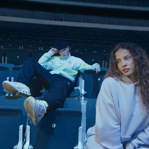 LOCKEN & ASICS (Explicit)