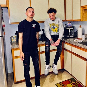 Tryna find a way (feat. Cashout Zay) (Explicit)