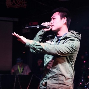 老舅宝石最Bling