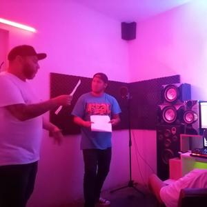 Raperos Emergentes(feat. CAPORAL & DJ JONTA) (Explicit)