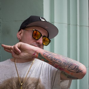 marea de emociones (Explicit)