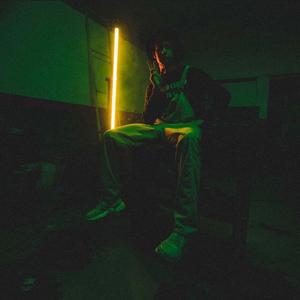 No Bulto (Explicit)