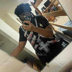 too in love (feat. whyyeo & 2shae) (Explicit)