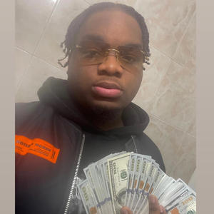 Zone Blitz (feat. 7200Lon) (Explicit)