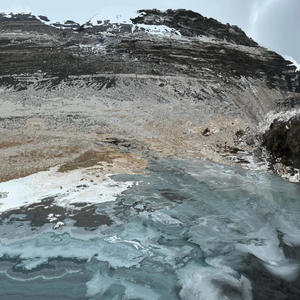 Dewbo (feat. Dj One Go)