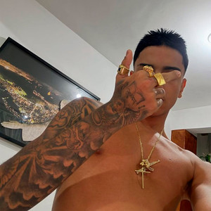 A MACONHA DE GALO TÁ DANDO TESÃO (Explicit)