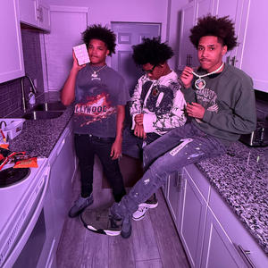 Trumpets (feat. Jmunn) (Explicit)