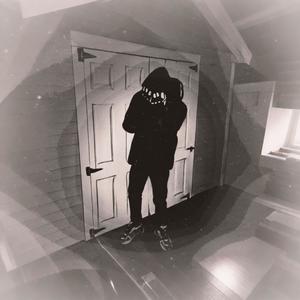 SUM' LIGHT (feat. Nazirah) (Explicit)