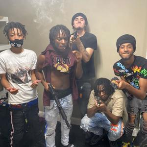 Pushin The Wheels (Explicit)