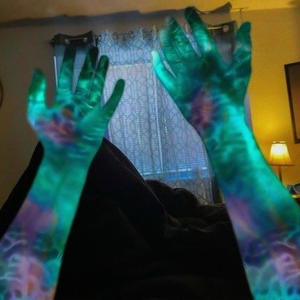 reach for help (feat. leverfall) (Explicit)