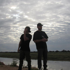 Cayendo Para El Cielo (feat. Chaze!) (Explicit)