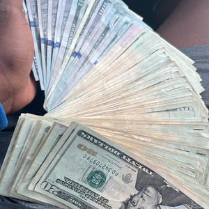 Money motivation (feat. 1Reek) (Explicit)