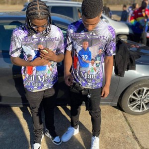 ManGeeLiving (feat. Babylokc87) (Explicit)