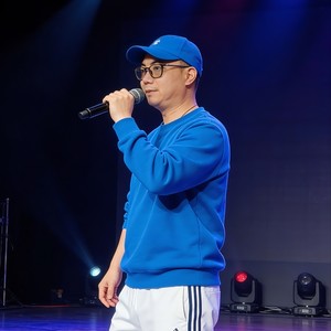 换到千般恨国语