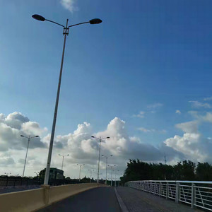 五月一日是劳动者的节日-欧阳代义