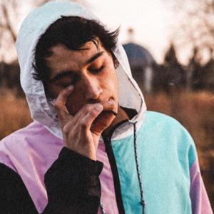 Defuse (feat. Kenny Orlando) (Explicit)