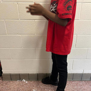 TreatAHoeRight (feat. ealuhzay) (Explicit)