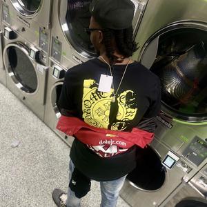 7ft. Tall (Explicit)