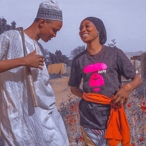 YAR FULANIN FULANI (feat. Umme mai waka)