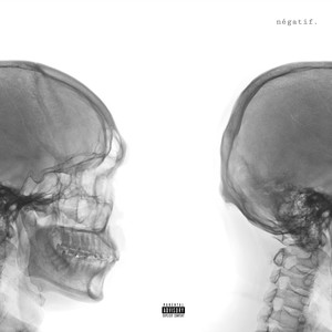 sourire de faux-cul (Explicit)