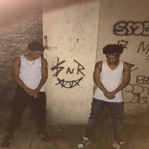 Madrugada Fria (Explicit)