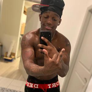 Feeling low (feat. Big ric) (Explicit)