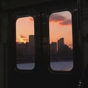 搁浅封面