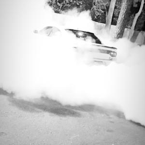 War W Everybody (feat. Yung Za) (Explicit)