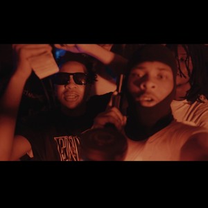 Smoke (feat. Real rich) (Explicit)