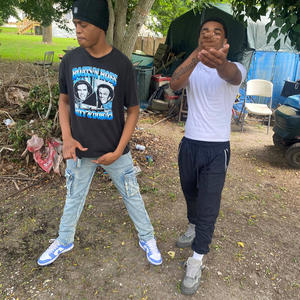 Dragg twins (feat. 1tapspin)