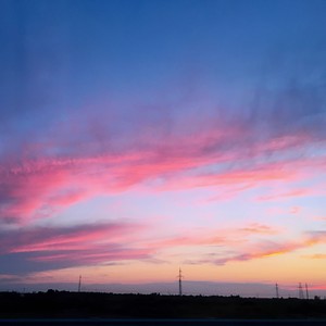 飘过的云朵 (伴奏)