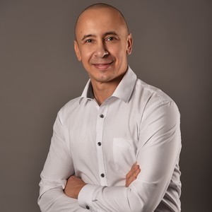 В здоровом теле (Explicit)