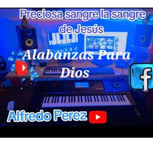 Aún poderoso Dios servimos