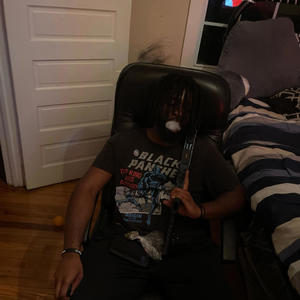 Runnnninngggg (feat. FG Galore) (Explicit)