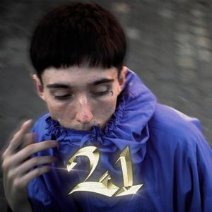 Veintiuno (feat. Dj Seas & MAKE UNIQUE) (Explicit)