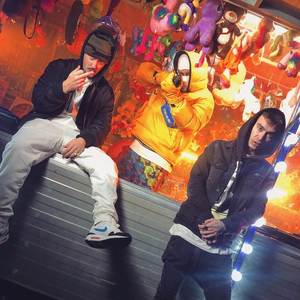 Viac (Awards Live|Explicit)