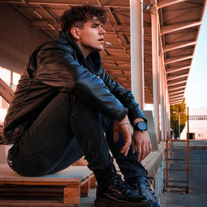 Kolejna w drzwiach (feat. Gmeniu)