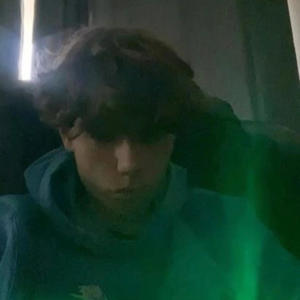 OFFWHITESHOES (Explicit)