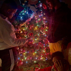 Light It up(Christmas) (Explicit)