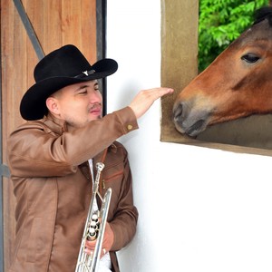 TU FALSO AMOR JOSEPH LARROTTA