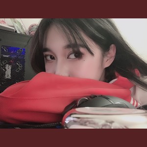 窗外的颜色封面