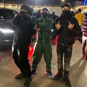 Mandrill(feat. J. Maxi & Zewa) (Explicit)