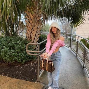 Guala World (Explicit)