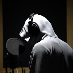 Pressure Makes Diamonds (Explicit)