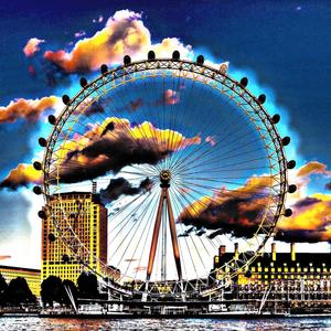 LONDON TOWN(feat. Thoma XLV)